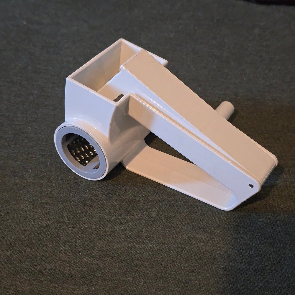 Zyliss Rotary Cheese Grater OS Hand Crank Kitchen Tool White Swiss Made Classic